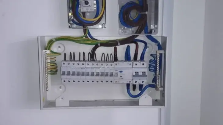 Singapore Electrician